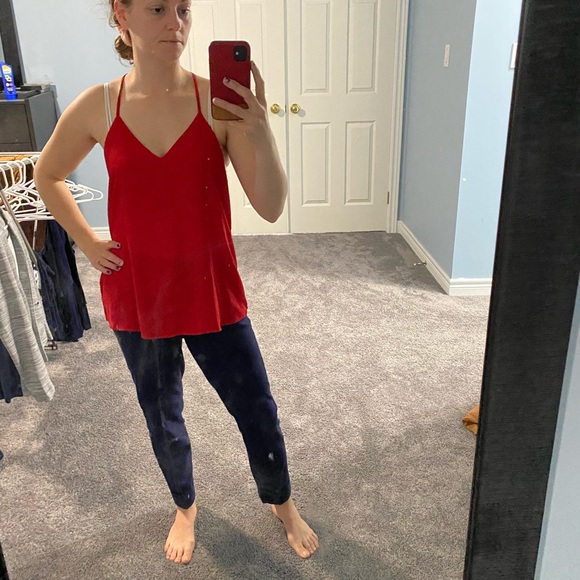 Red top - Picture 5 of 6